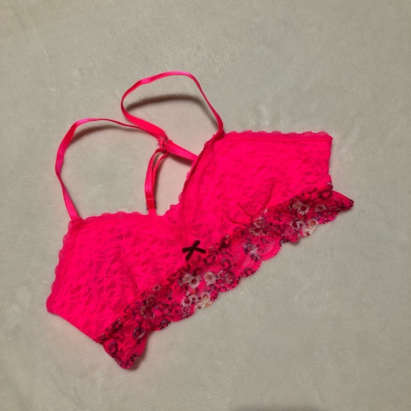 2 / $15 Aerie Bralette Hot Pink Size Medium - Picture 3 of 6